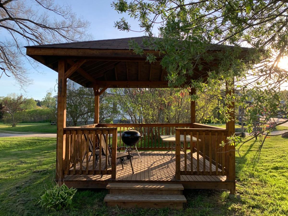 Alma Shore Lane Suites & Cottages Exterior photo